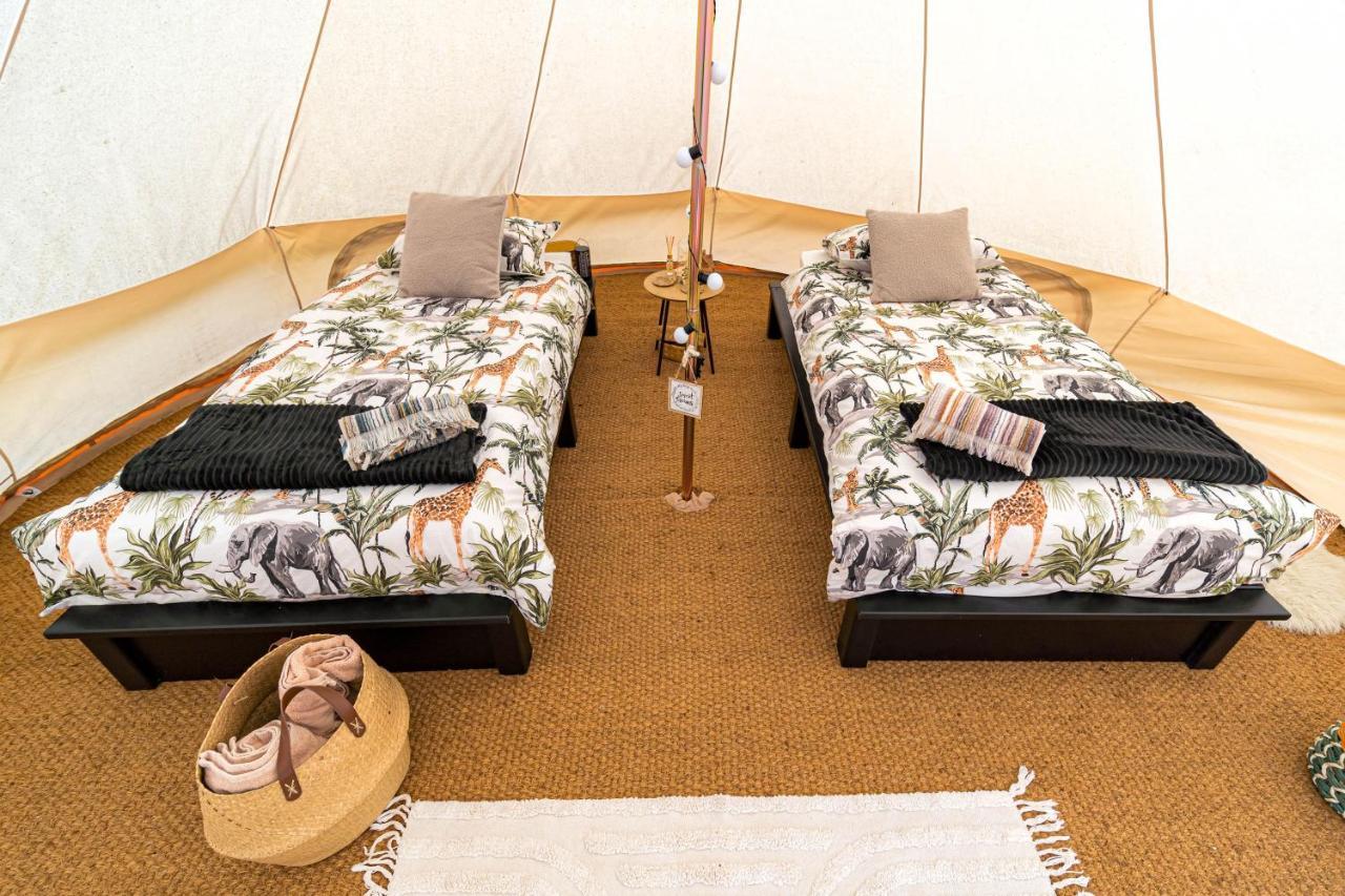 Ferry House Holidays Ню Рос Екстериор снимка